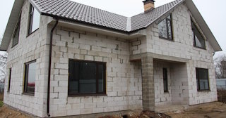 Фасад из газобетона для дома в Крымске - Строй-Крм, качественная отделка от 2067 руб.