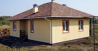 Одноэтажный дом из панелей под ключ в Крымске - Строй-Крм от 134303 рублей
